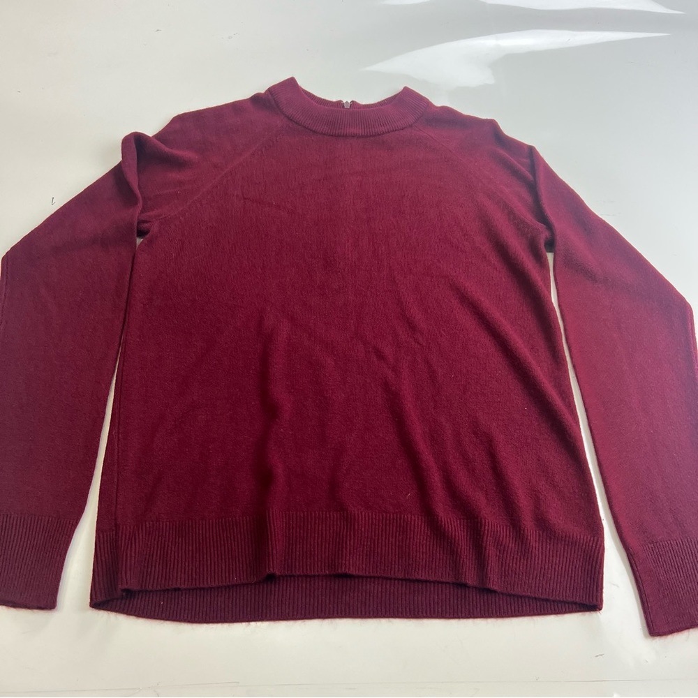 Karen Scott girls wine sweater M m136-22